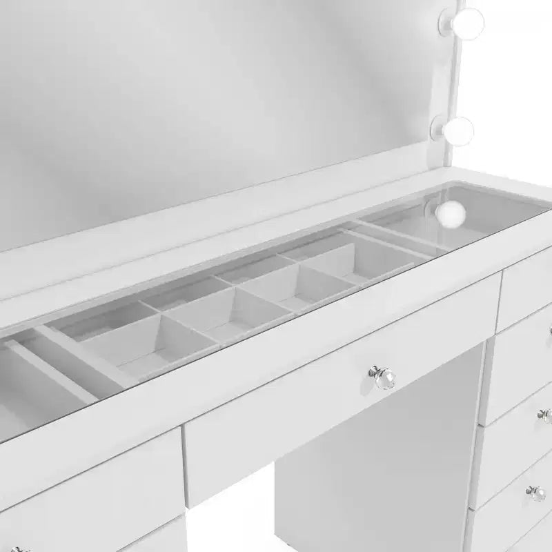 Leila Lighted Makeup Vanity - Boahaus